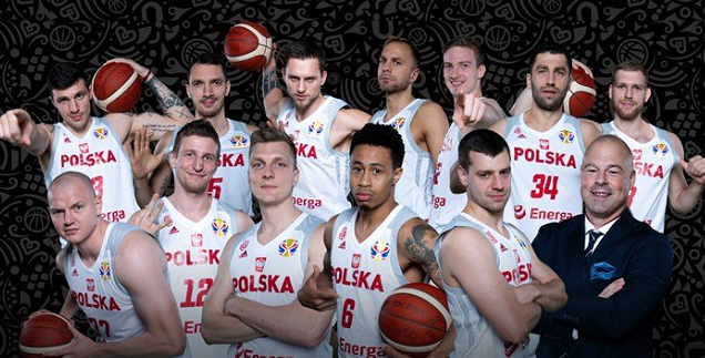 ng28娱乐- 南城山猫队惊险晋级北城雄鲨队，摔跤总决赛上演关键失误成转折！赛后更衣室沸腾