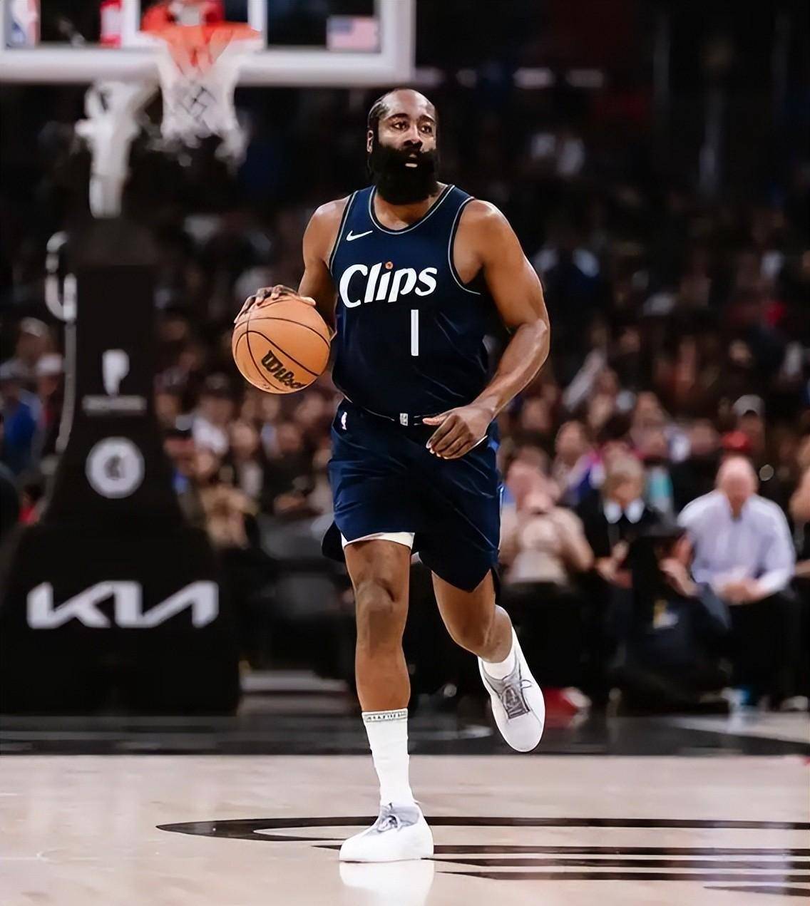 南宫28-包含掘金引发争议!,哈登官方宣布刷新纪录新规观众掌声雷动的词条