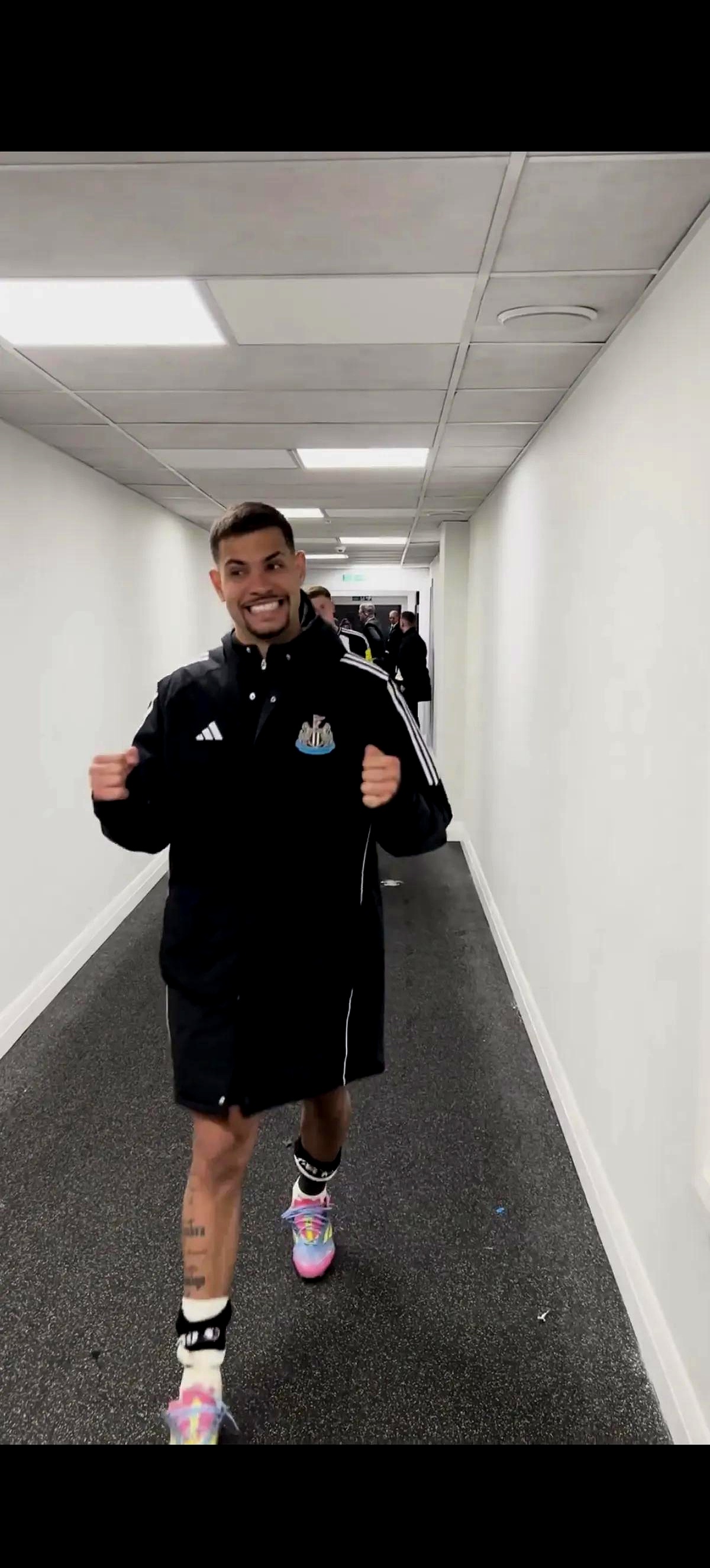 ng28-纽卡斯尔发布备战花絮，冲刺阶段内部沟通，西甲任务艰巨，年轻球员得到机会的简单介绍