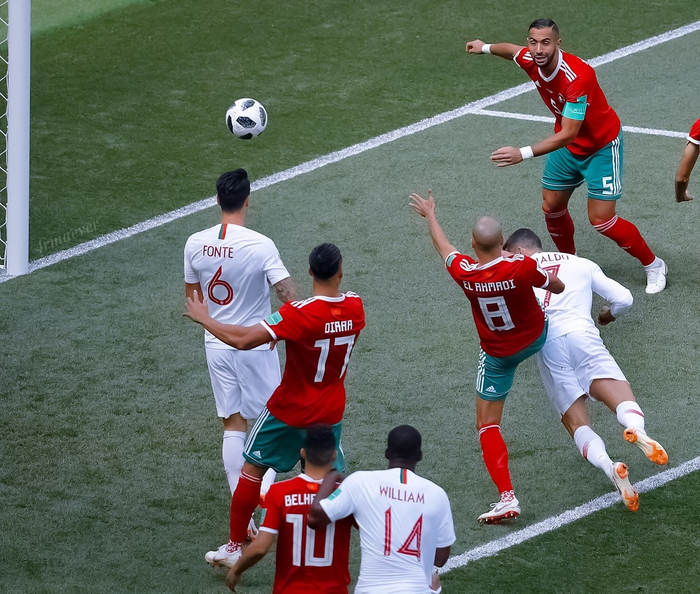 ng28-包含C罗连续十场比赛得分超过赛况扑朔迷离,湖人挑战极限!的词条