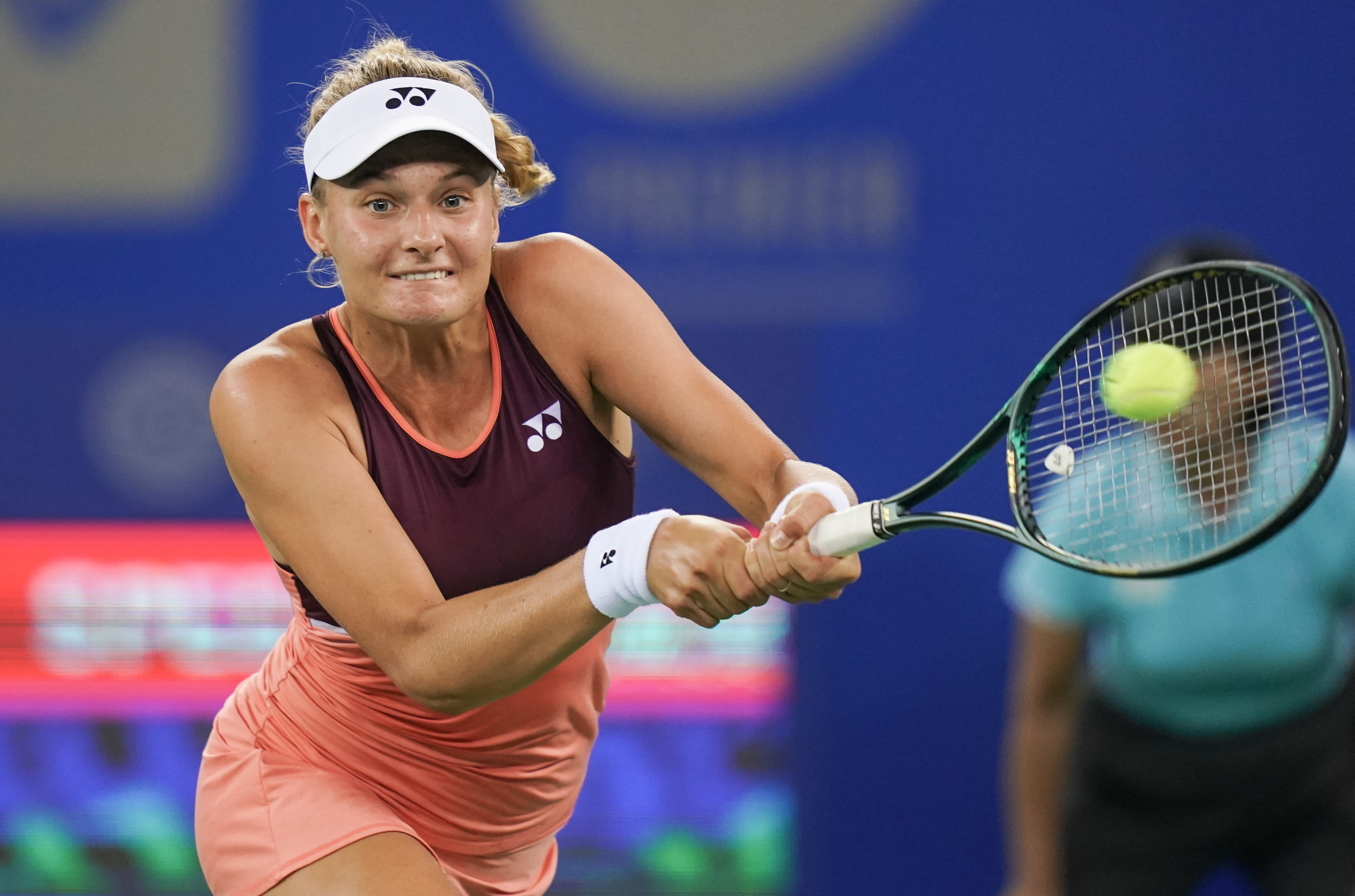 ng28娱乐-关于科维托娃回归赛场，战术调整首场状态亮眼，美国队观众沸腾！的信息