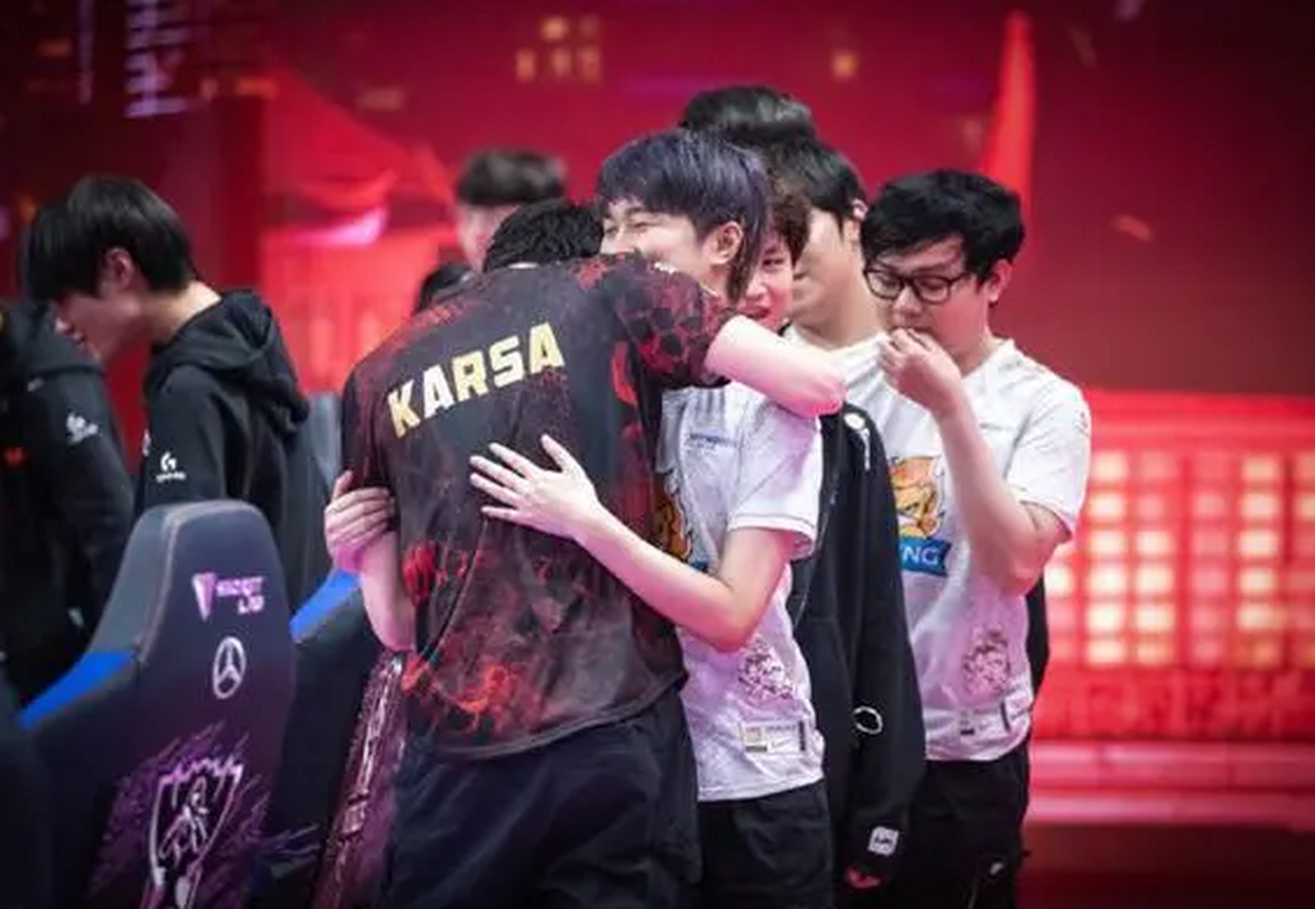 关于Karsa关键节点势不可挡,RNG带队取胜!的信息 关于Karsa关键节点势不可挡,RNG带队取胜!的信息